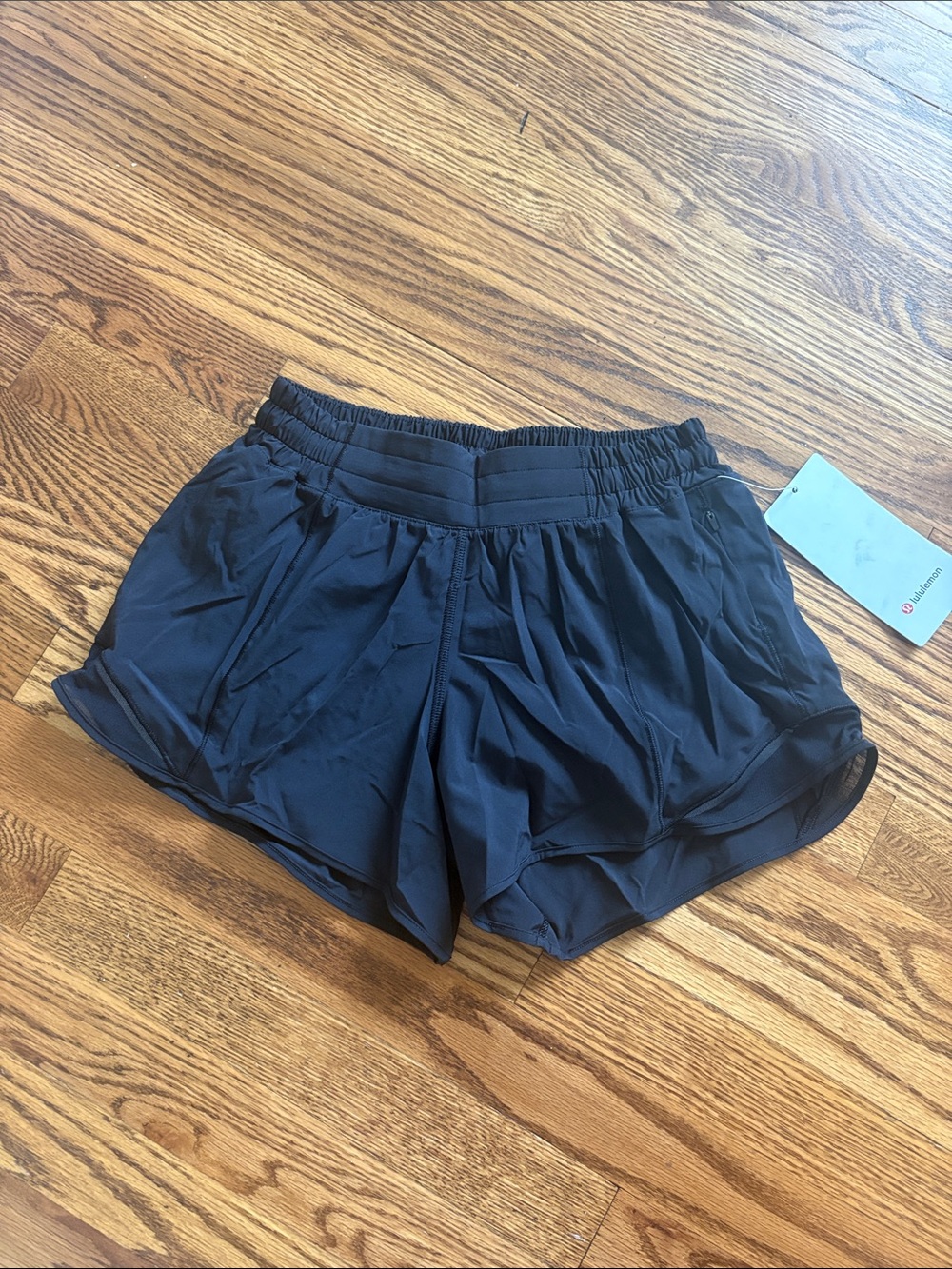 lululemon athletica Black Athletic Shorts with Elastic Waist hotty hot 4”